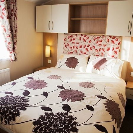 Felmoor Park Apartment มอร์เพท ภายนอก รูปภาพ